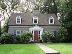 43 Dwhinda Rd, Newton, MA 02468 exterior