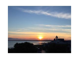 13 Tellier Rd, Narragansett, RI 02882 exterior