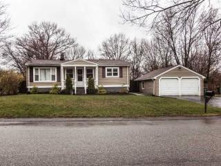 229 Louise St, Woonsocket, RI 02895 exterior
