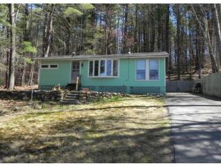 21 Holiday Shore Dr, Goffstown, NH 03046 exterior