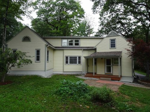 147 School St, Concord, NH 03301 exterior