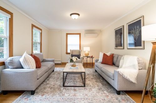 67 Underwood Ave, Newton, MA 02465 exterior