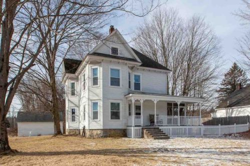 537 Mammoth Rd, Londonderry, NH 03053 exterior