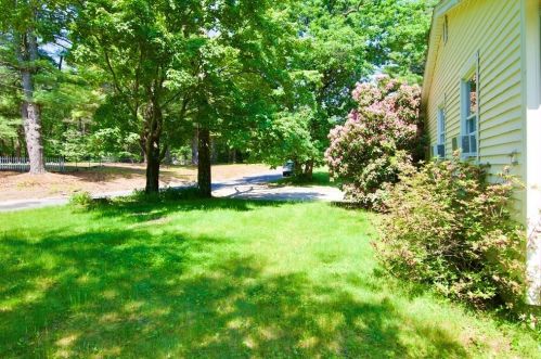 7 May Hill Rd, Monson, MA 01057 exterior