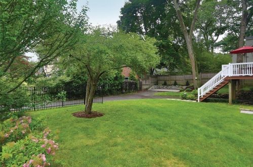 1326 Walnut St, Newton, MA 02461 exterior