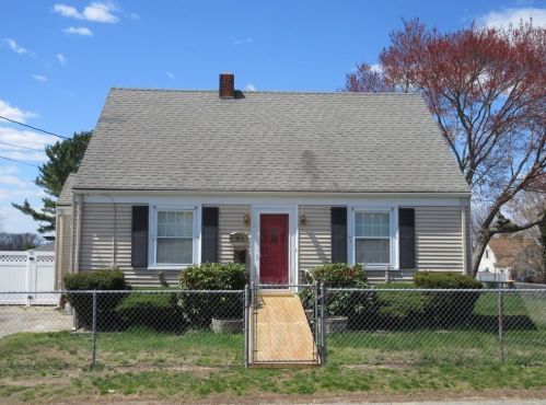 115 Sherman Rd, Somerset, MA 02726 exterior