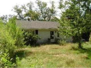 573 Hooksett Rd, Auburn, NH 03032 exterior
