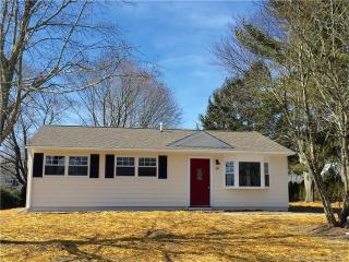 48 Harvard Ln, Mystic, CT 06355 exterior