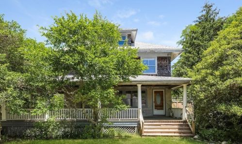 1021 Sandwich Rd, Plymouth, MA 02360 exterior