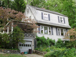 60 Rokeby Rd, Newton, MA 02468 exterior