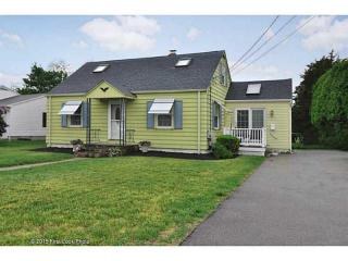 19 North Dr, Westerly, RI 02891 exterior