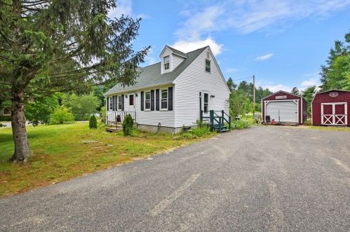 63 Peach St, Barre, MA 01005 exterior