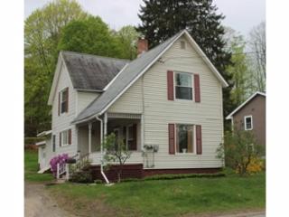 180 Park St, Springfield, VT 05156 exterior