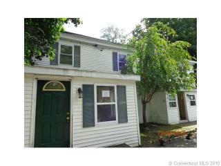 32 Park St, Chestnut Hill, CT 06226 exterior