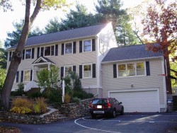 44 Manchester Rd, Newton, MA 02461 exterior