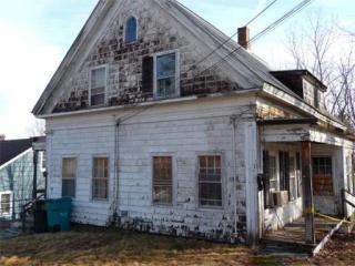 13 Pleasant St, Uxbridge, MA 01569 exterior