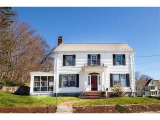 15 Myrtle Ave, Ansonia, CT 06401 exterior