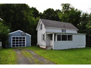 23 Coolidge Ct, Fieldsville, VT 05089 exterior