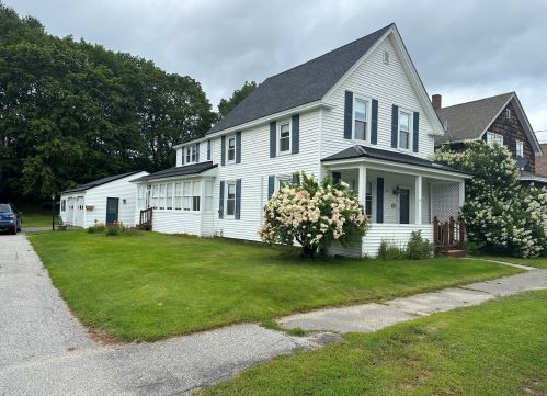 342 Penobscot Ave, Millinocket, ME 04462 exterior