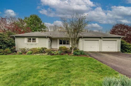 67 Hillcrest Hts, Exeter, CT 06249 exterior