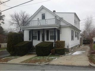 32 Maplewood Ave, Cranston, RI 02920 exterior