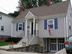 34 Melbourne Ave, Newton, MA 02460 exterior