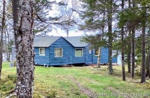 300 Jackson Cove Rd, North Haven, ME 04853 exterior