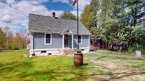 14 Simmons Ave, Moosup, CT 06354 exterior