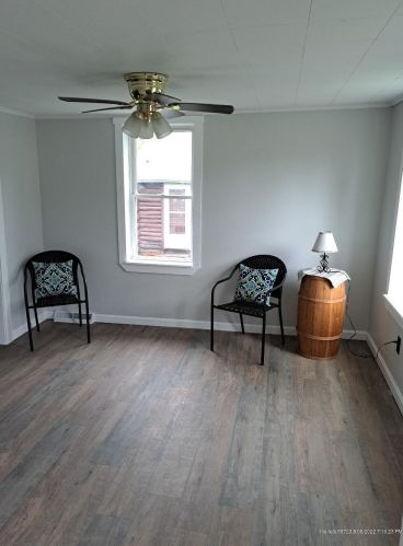 10 Montgomery St, Presque Isle, ME 04769 exterior