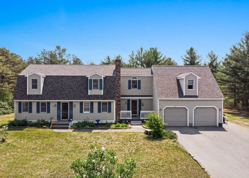 277 Charge Pond Rd, Wareham, MA 02571 exterior