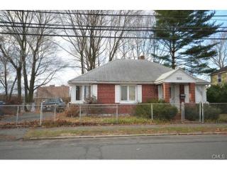 363 Pearl Harbor St, Bridgeport, CT 06610 exterior
