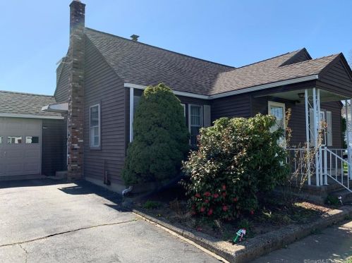 20 Sycamore Rd, Norwich, CT 06360 exterior
