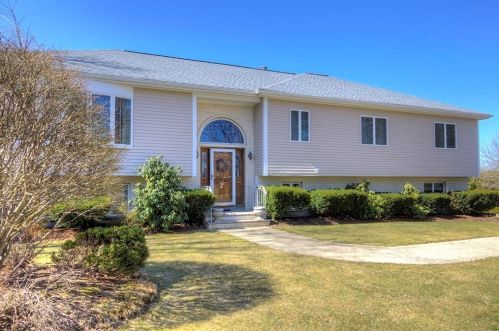 2 Goodale St, Peabody, MA 01960 exterior