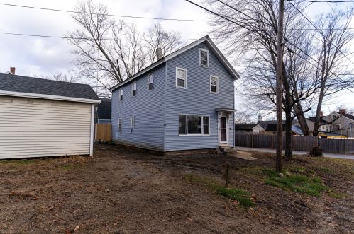 16 Bridge St, Berwick, ME 03901 exterior