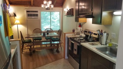 51-17 Waterville Acres Rd, Thornton, NH 03285 exterior