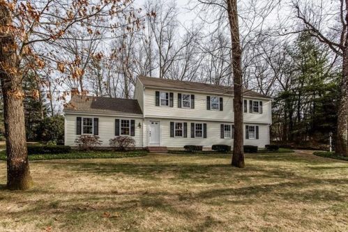 37 Cheshire Dr, Longmeadow, MA 01106 exterior