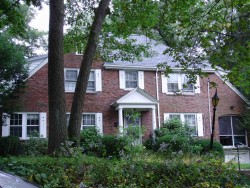 15 Gammons Rd, Newton, MA 02468 exterior