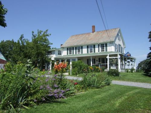 4571 Ethan Allen Hwy, New Haven, VT 05472 exterior