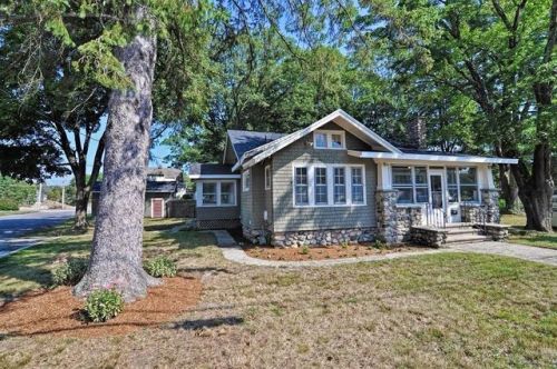29 Henry St, Mansfield, MA 02048 exterior