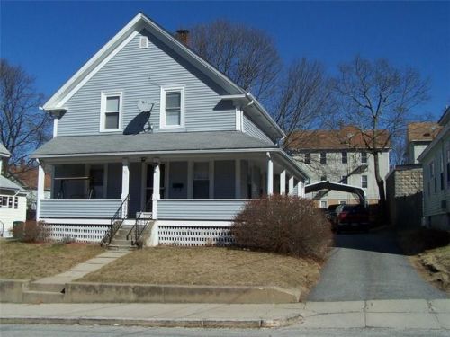 131 5Th Ave, Woonsocket, RI 02895 exterior