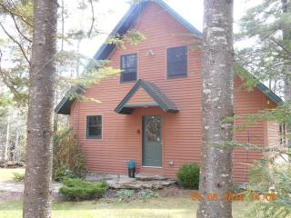 90 Anderson Rd, Unity, NH 03773 exterior