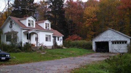 102 Sandy Brook Tpke, Sandisfield, MA 01255 exterior
