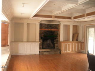 50 Stonecrop Rd, Norwalk, CT 06851 exterior