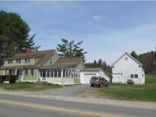 258 Sunapee St, Newport, NH 03773 exterior