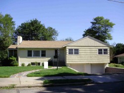 93 Wendell Rd, Newton, MA 02459 exterior