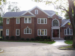 29 Elizabeth Cir, Newton, MA 02465 exterior