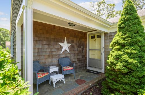 9 Almira Rd, Yarmouth, MA 02664 exterior