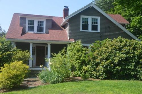 78 Walnut St, Needham, MA 02492 exterior