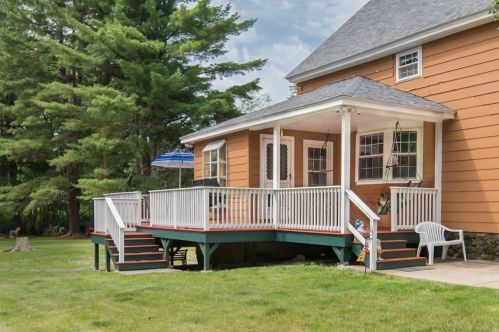 10 Filbert St, Methuen, MA 01844 exterior