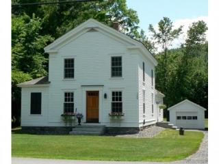 1384 Main St, Poultney, VT 05764 exterior